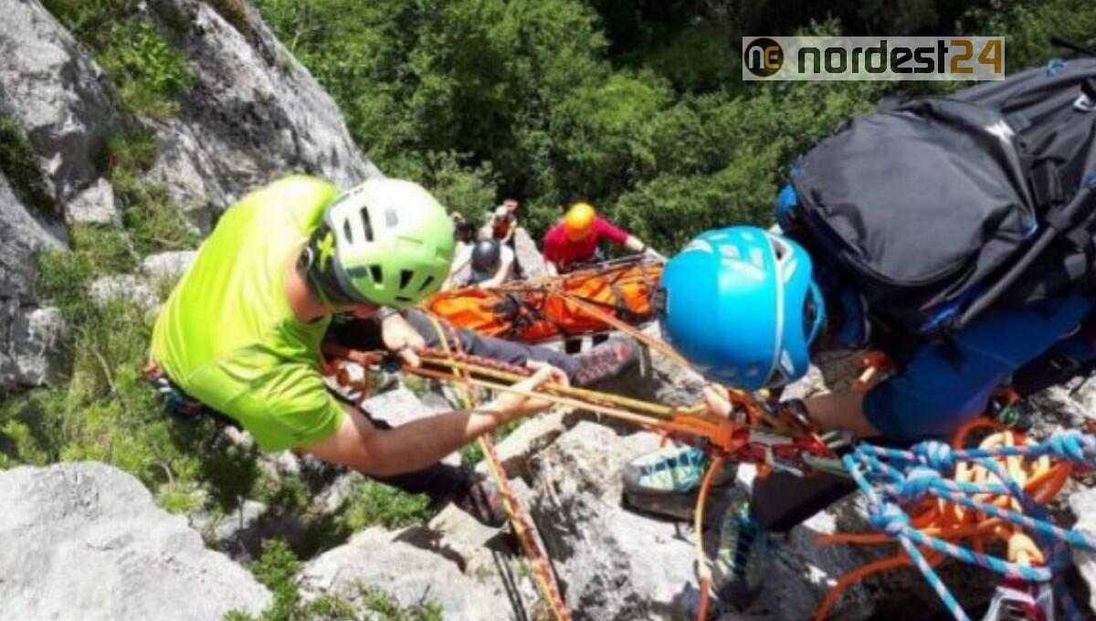 Scivola nel dirupo e muore davanti a figlia e nipote - 