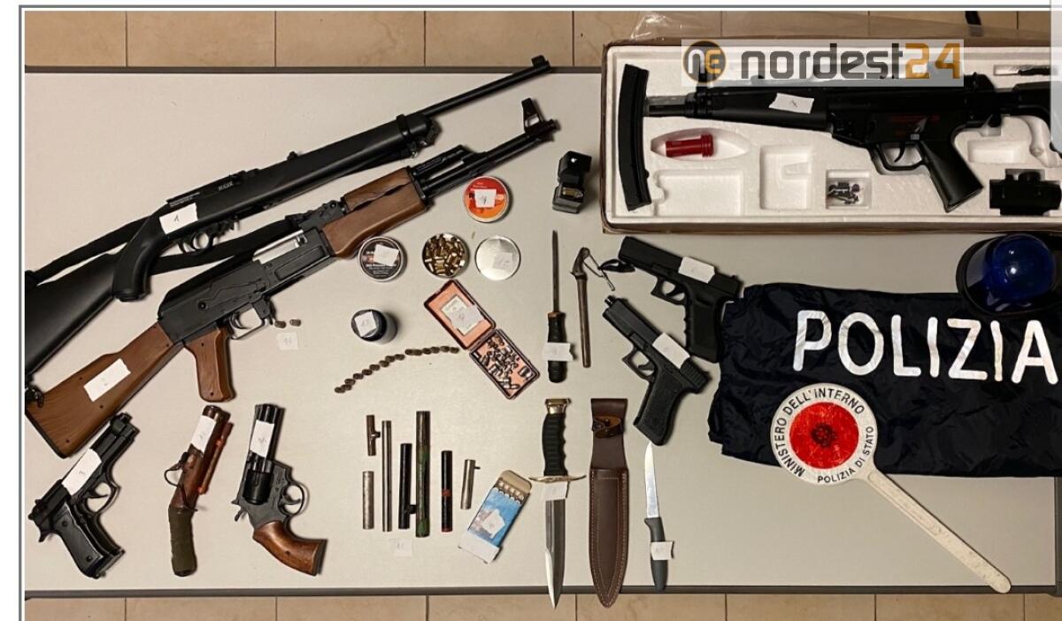 Arrestato un meccanico: in casa armi illegali e da guerra - 
