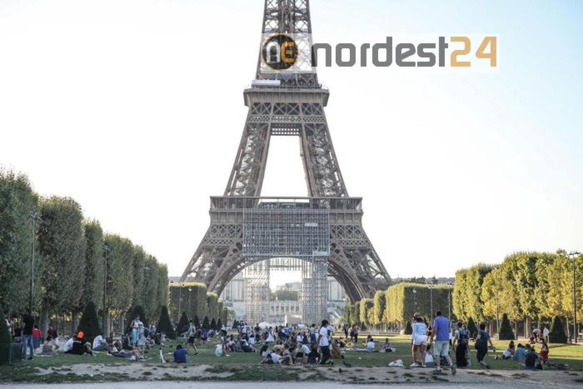 Mascherine obbligatorie in alcune zone di Parigi - 