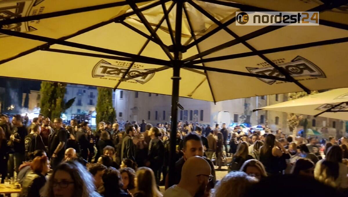 Croazia, stop movida: Bar e Discoteche chiudono a mezzanotte - 
