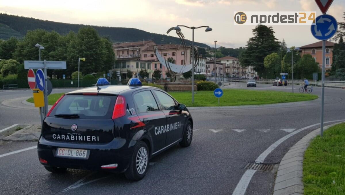 Pedofilo al parco giochi molesta una bimba: arrestato 33enne - 