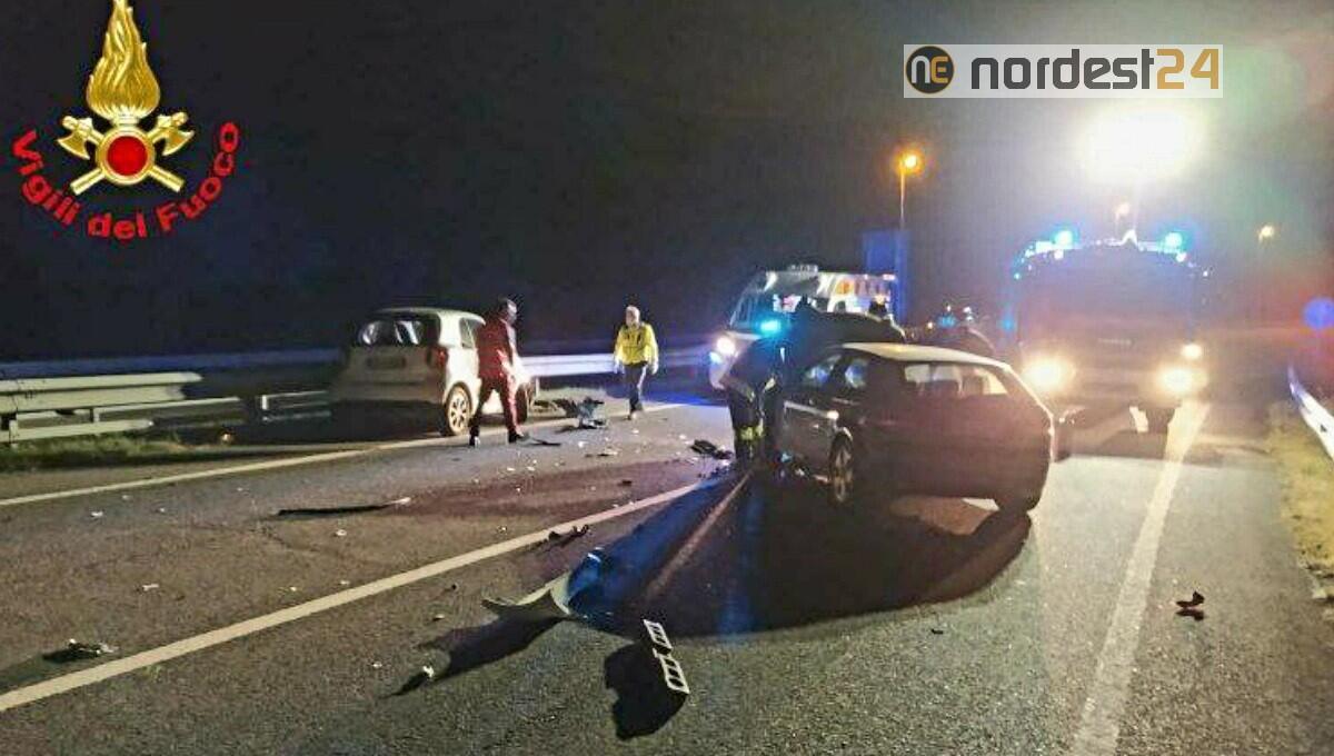 Scontro tra 2 auto lungo la Cimpello Sequals: feriti i conducenti - 