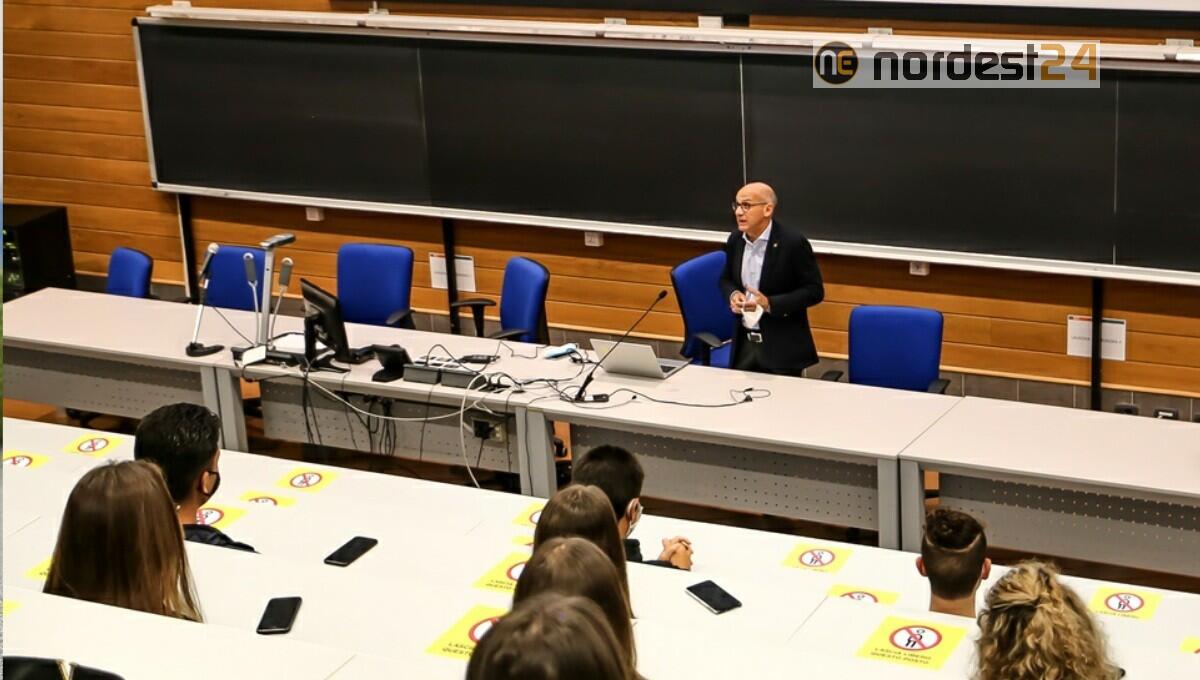 Università di Udine, ripartono le lezioni in presenza dell'ateneo - 