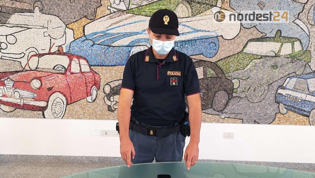 Cordenons. Blitz al rave-party, 50 giovani intenti a ballare: droga e un arresto - 