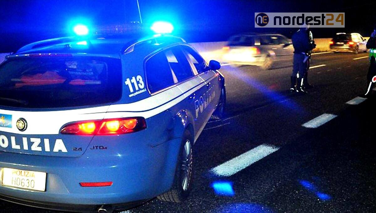 Palmanova. In A4 contromano: via la patente a 2 conducenti romeni - 