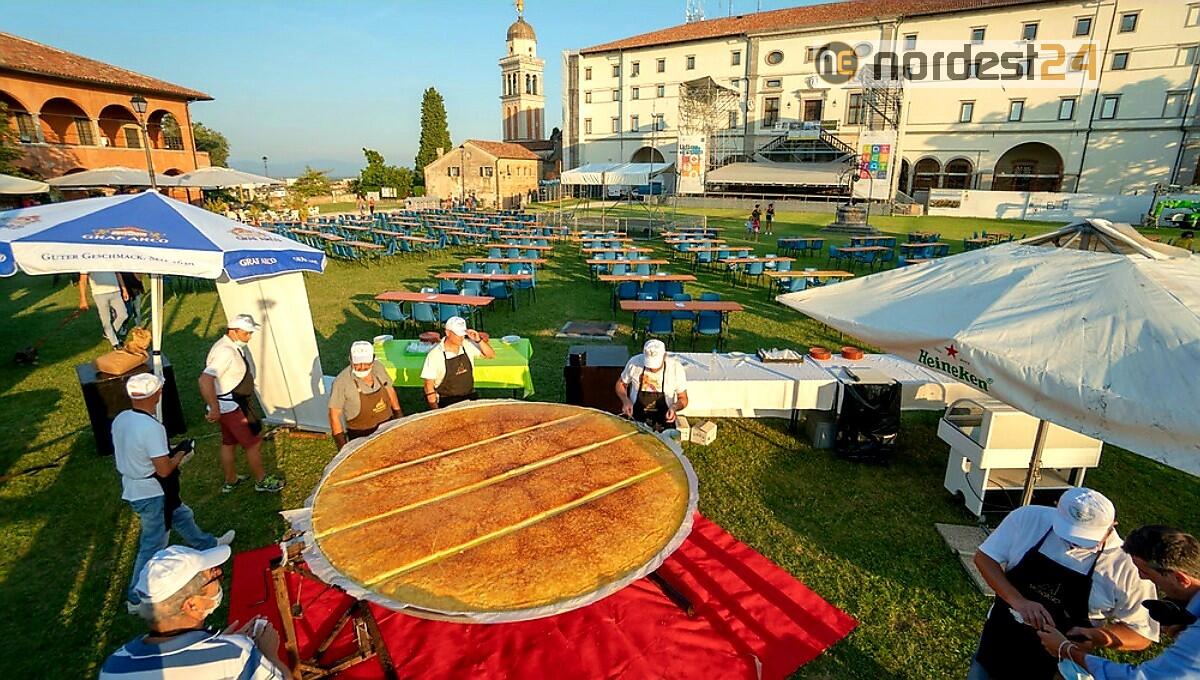 Il frico sfiora il record al Friuli Doc: mille porzioni distribuite - 