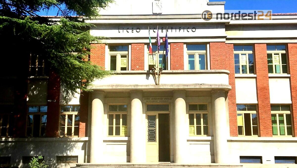 Tutti negativi gli studenti del Buonarroti di Monfalcone - 