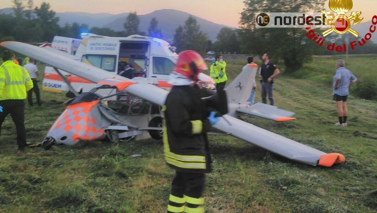 Ultraleggero si schianta durante il decollo: 2 feriti - 