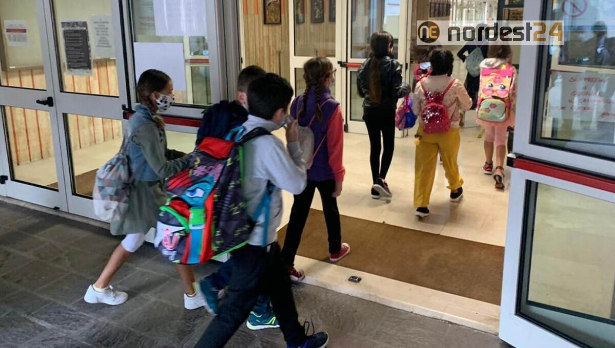 Coronavirus, Veneto: testati 400 studenti in una mattina con il test rapido - 