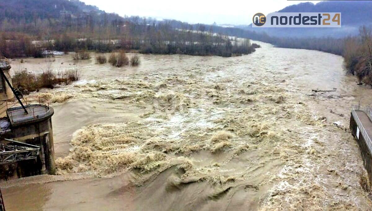 Maltempo, allerta rossa in Veneto: piogge intense e venti da forti a burrasca - 