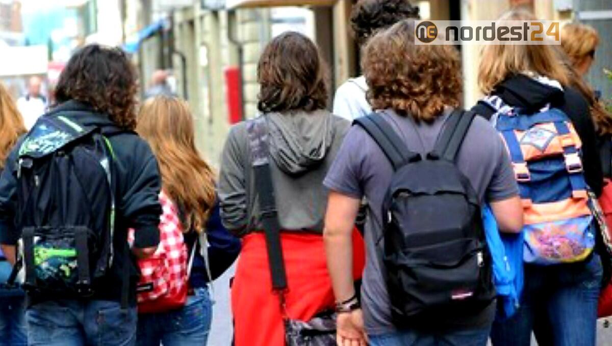 Trieste, Covid: quarantena per 74 alunni e 21 docenti al Liceo - 