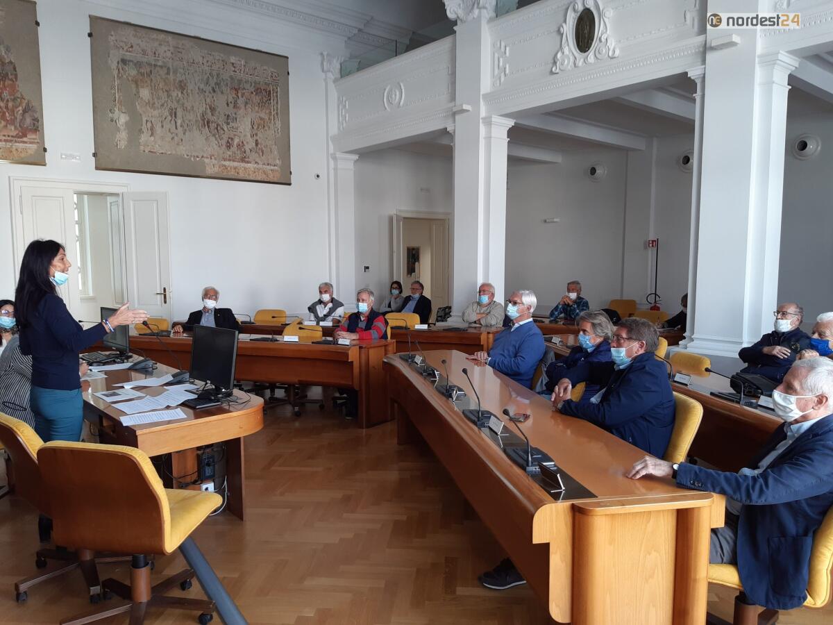 Monfalcone presente alla Barcolana: stand con esposizione del modello storico della Giulio Cesare - 