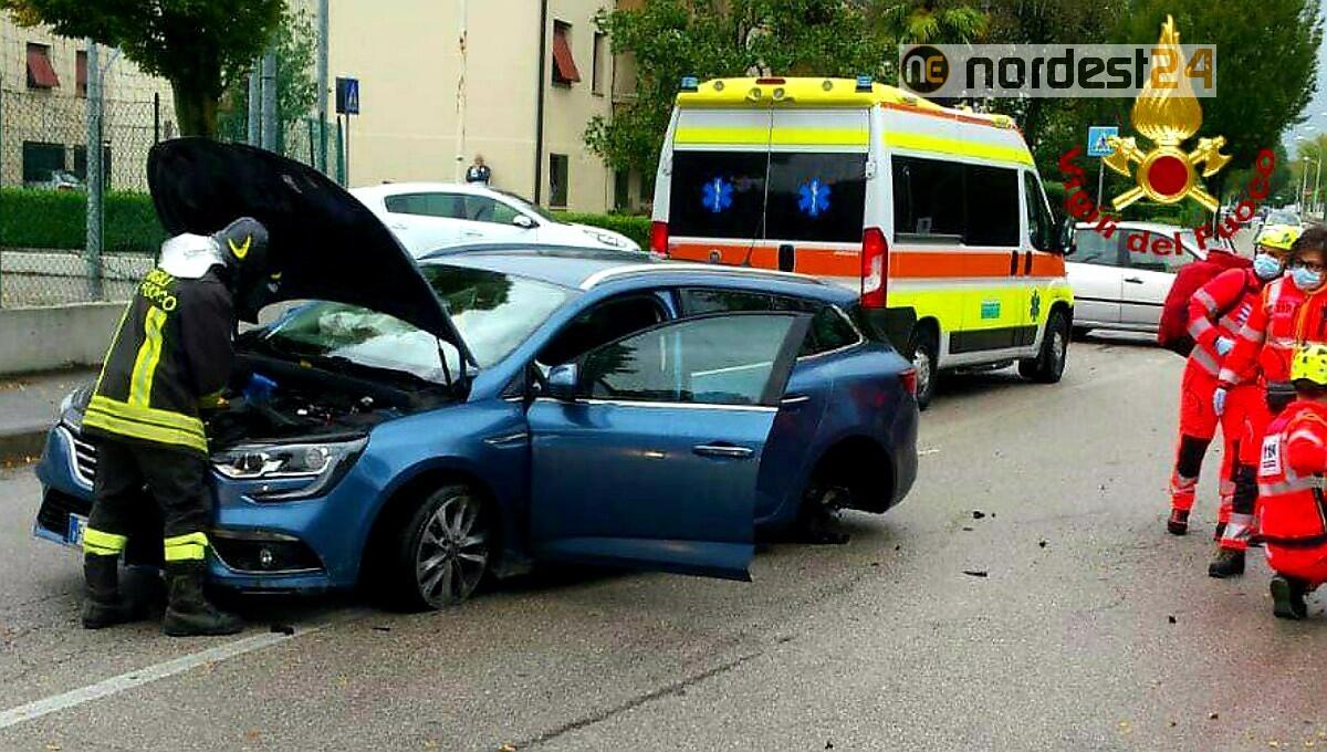 Incidente a Cordenons: scontro tra due auto, un ferito - 