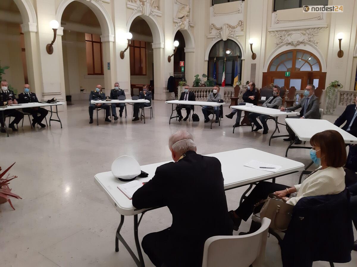 Udine. Incontro tra Sindaco e titolari antenne del Castello: "ridurre l'impatto visivo" - 