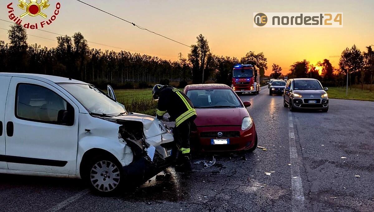 Incidente tra San Vito e Bannia: scontro auto-moto, deceduto 58enne - 