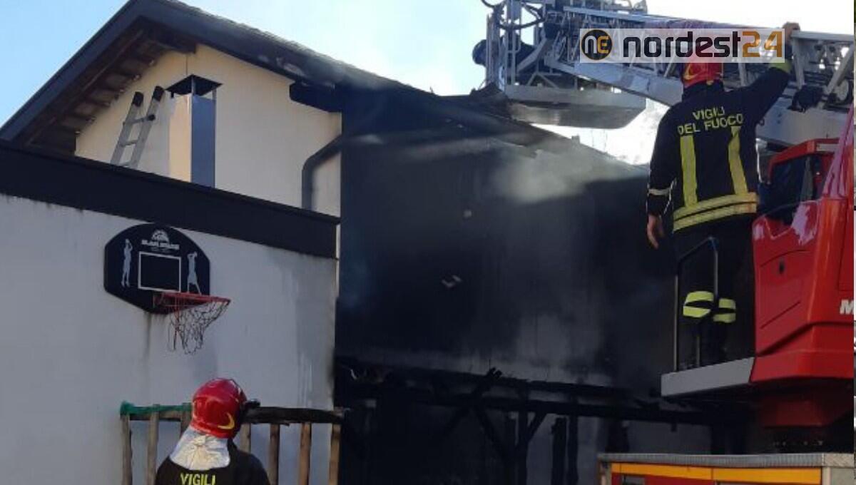 Incendio ed esplosione a Talmassons: nessun ferito - 