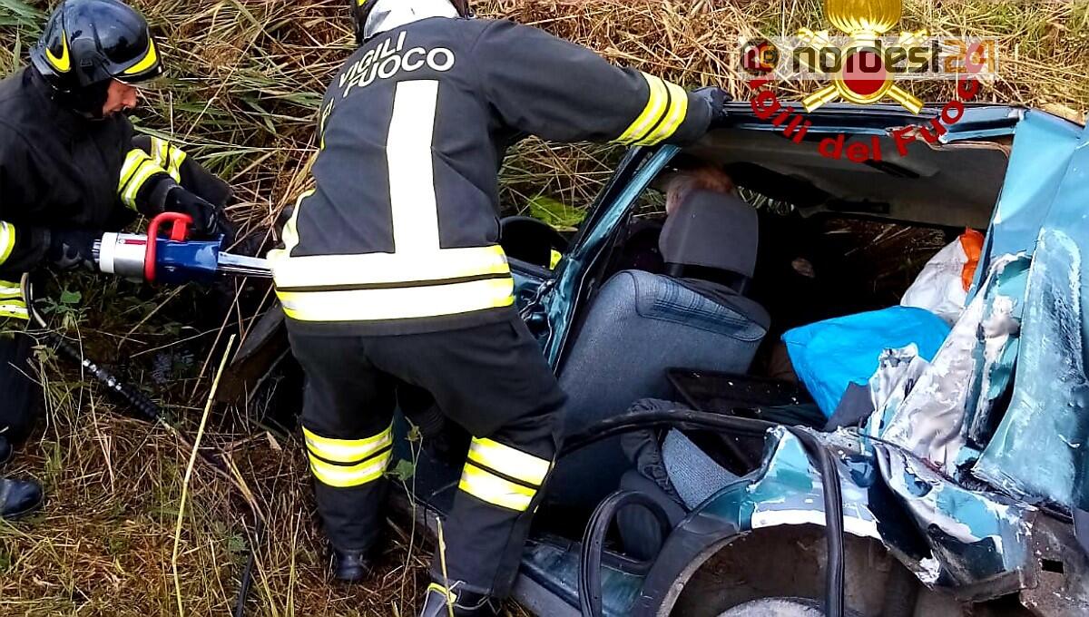 Scontro tra auto e furgone ad Eraclea: gravi due anziani - 