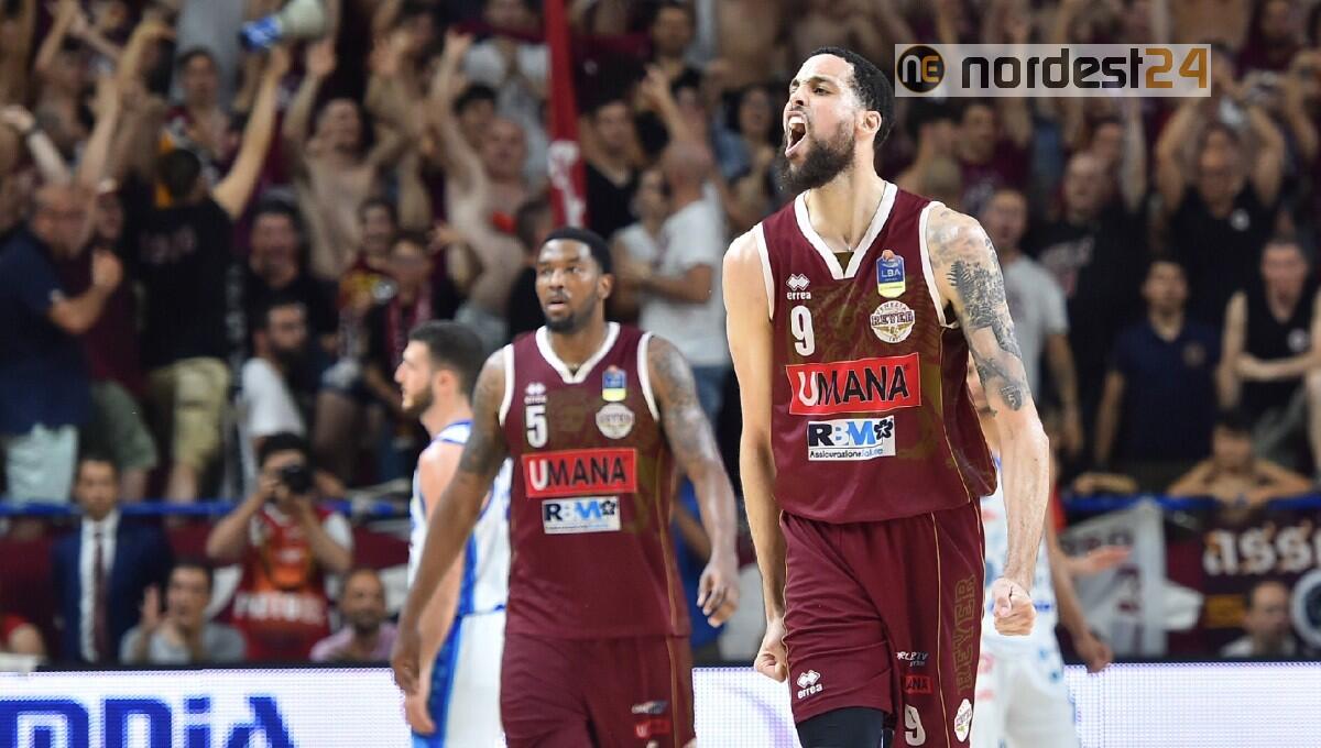 Basket, al Reyer Venezia 11 giocatori positivi al Covid - 
