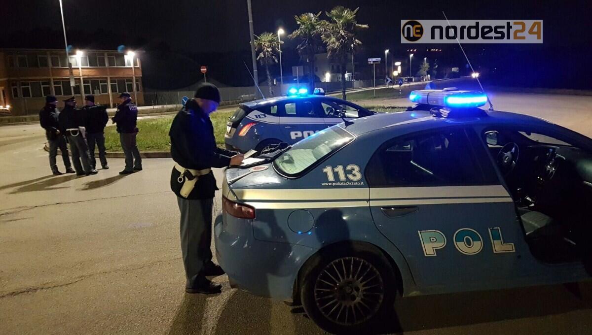 Motociclista ubriaco guida a zigzag: denunciato, via la patente - 