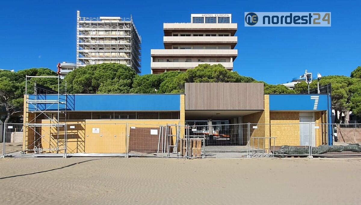 Ripresi lavori di ammodernamento del lungomare di Lignano Sabbiadoro - 