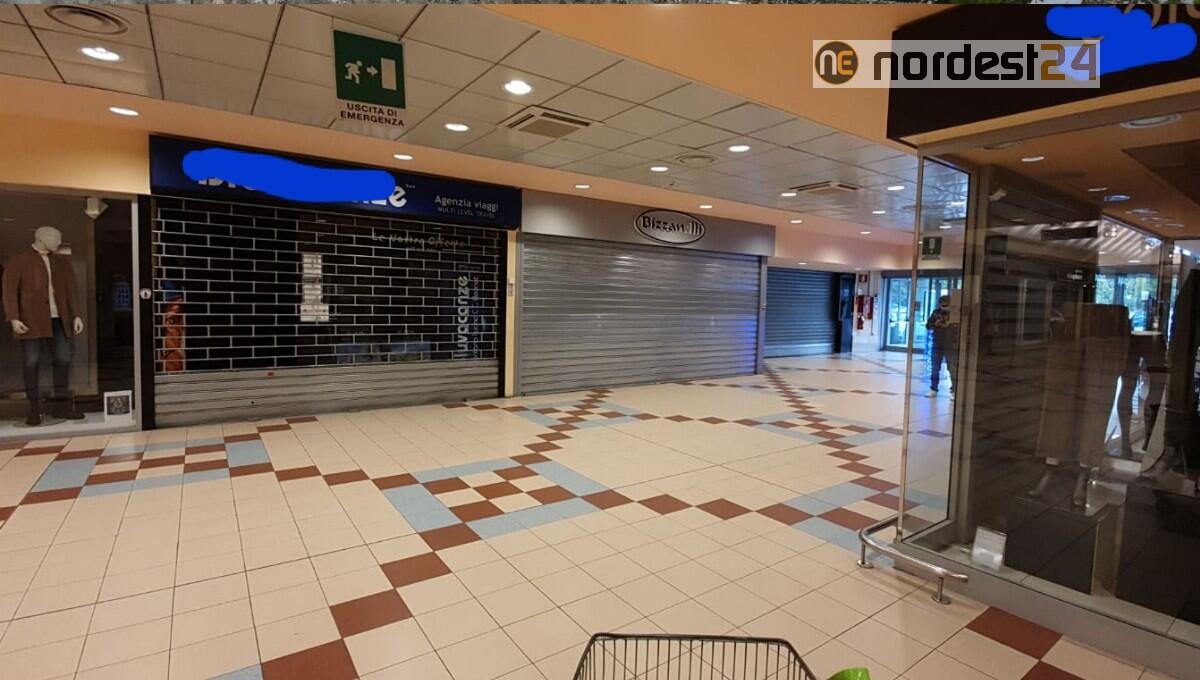 Lockdown, il Dpcm: verso coprifuoco dalle 18 e centri commerciali chiusi nel weekend - 