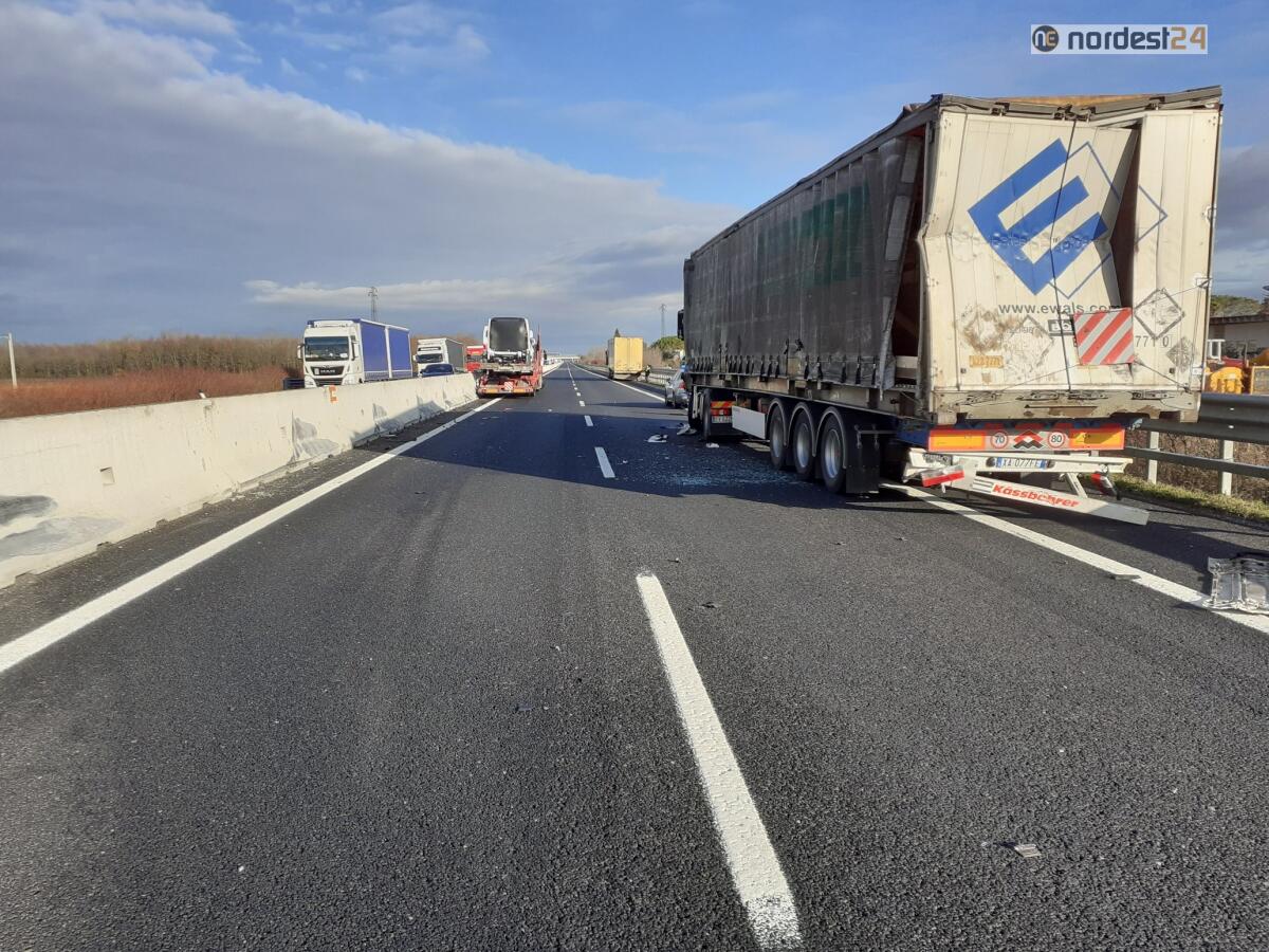 Due incidenti in A4: chiusa l'autostrada tra San Stino e Bivio A4 - 