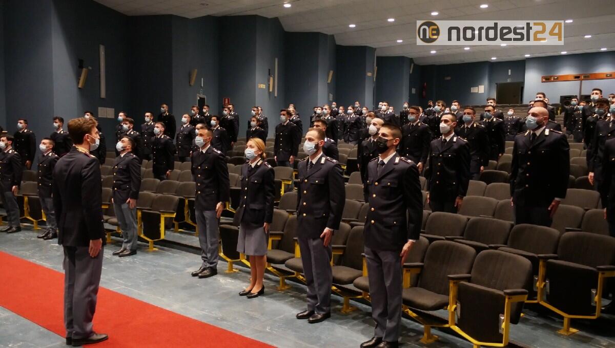 Hanno giurato oggi 87 nuovi Allievi Agenti alla Scuola di Polizia di Trieste - 