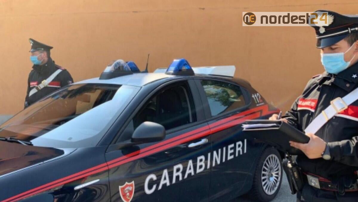 Lascia l'auto in sosta, gli rubano il cellulare: beccato dalle telecamere 39enne tunisino - 