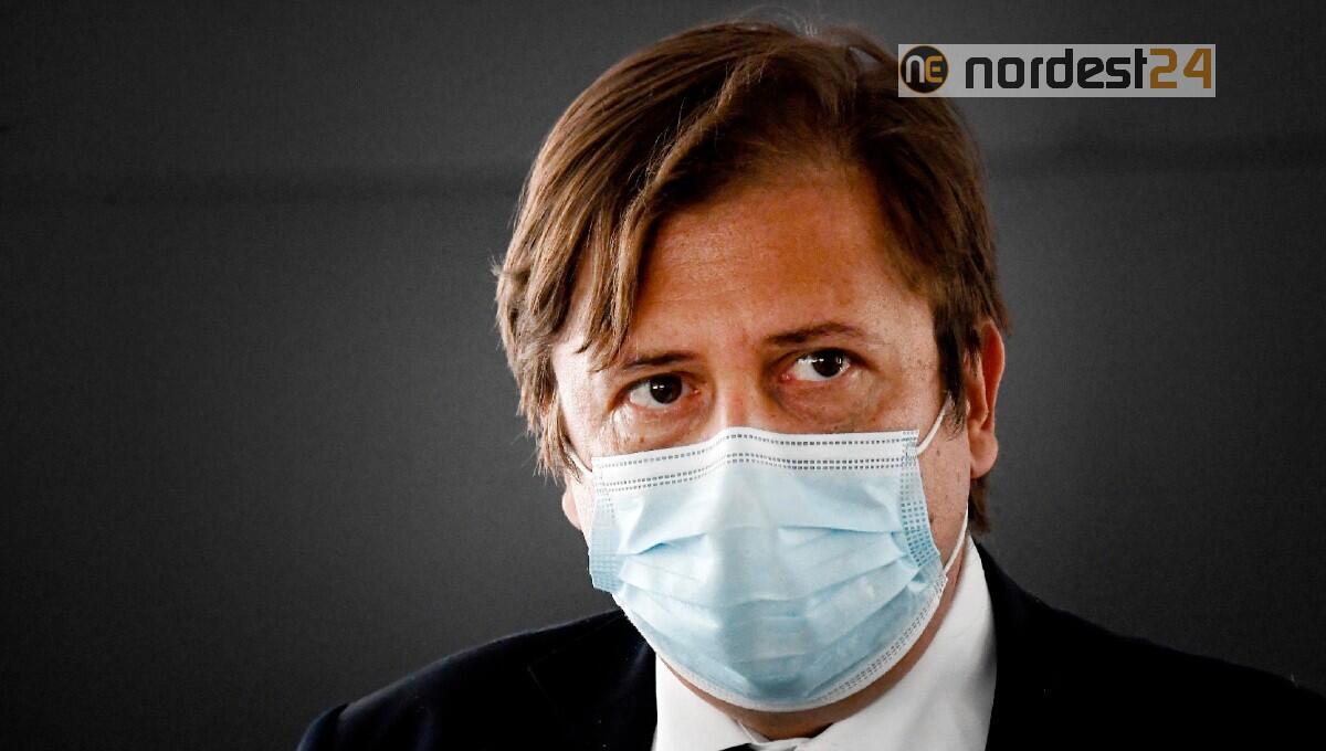 Sileri: «Vaccino obbligatorio se non copriamo i 2/3 della popolazione» - 