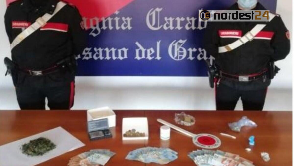 C'è il coprifuoco, ma gira di notte con marijuana, cocaina e hashish: arrestato 25enne - 