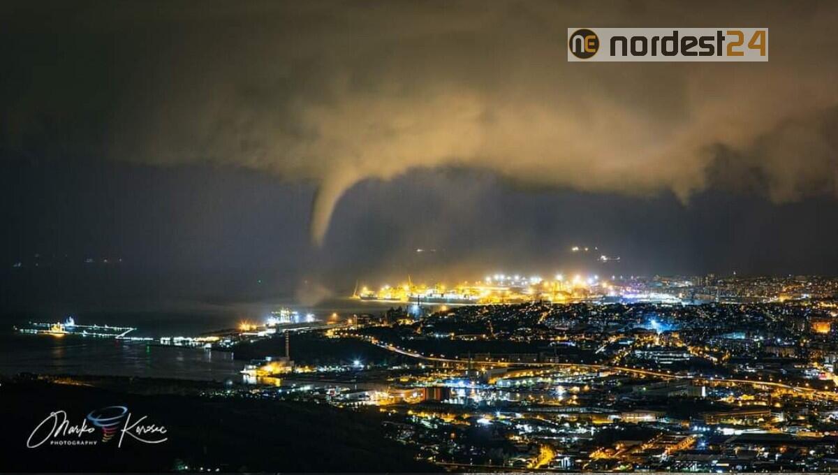 Tromba d'aria e supercella temporalesca nel cielo di Trieste - 