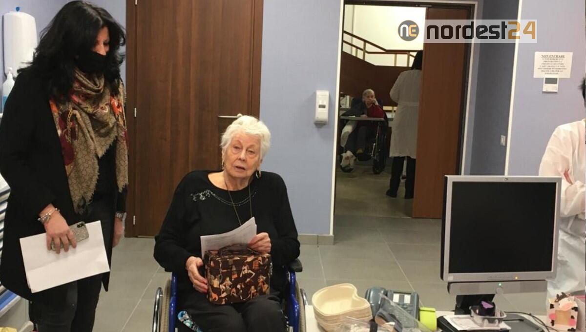 Ugo Mattioni e Maria Primosig i primi vaccinati al covid della provincia di Gorizia - 