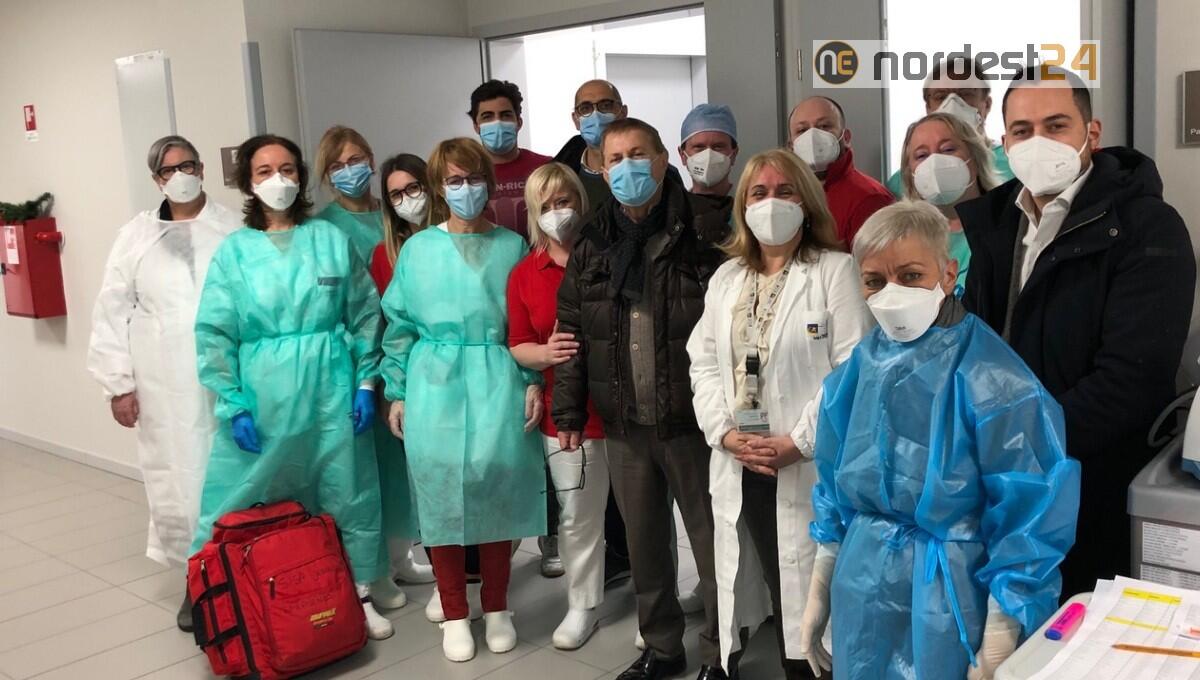 Jesolo, vaccinazione anti covid al centro per anziani Stella Marina - 