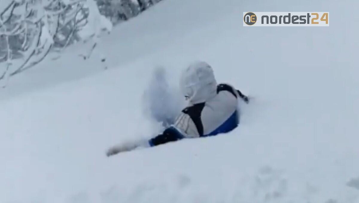 Spettacolare tuffo nelle neve a Candide, Comelico Superiore - VIDEO - 