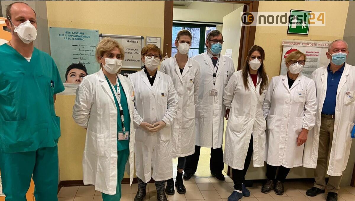 All'Ulss4 adesioni al 100% per vaccino e  c'è il primo nato da mamma Covid+ - 