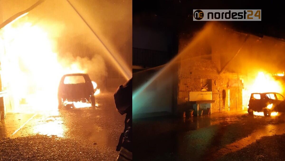 Vasto incendio a Martignacco: coinvolte anche due automobili, nessun ferito - 