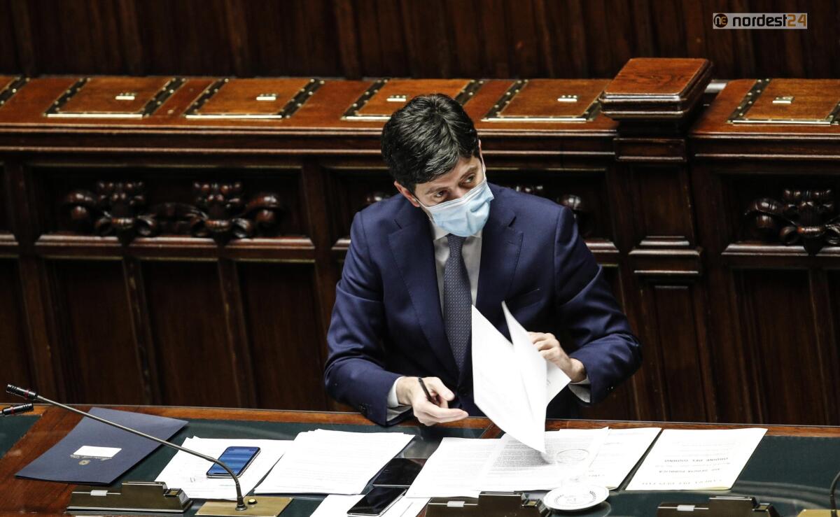 Approvato il nuovo Dpcm: da domenica mezza Italia in zona arancione - 