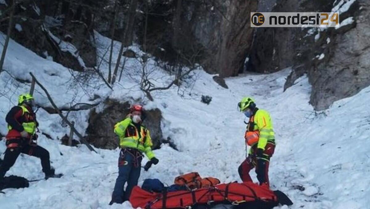 Scialpinista precipita durante la discesa: 40enne rianimato, gravissimo - 