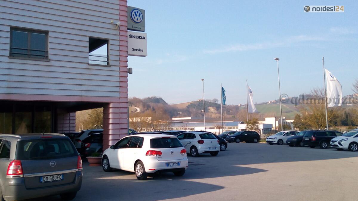 Furti alle concessionarie tra Fvg e Lombardia: 4 indagati, 2 arresti - 