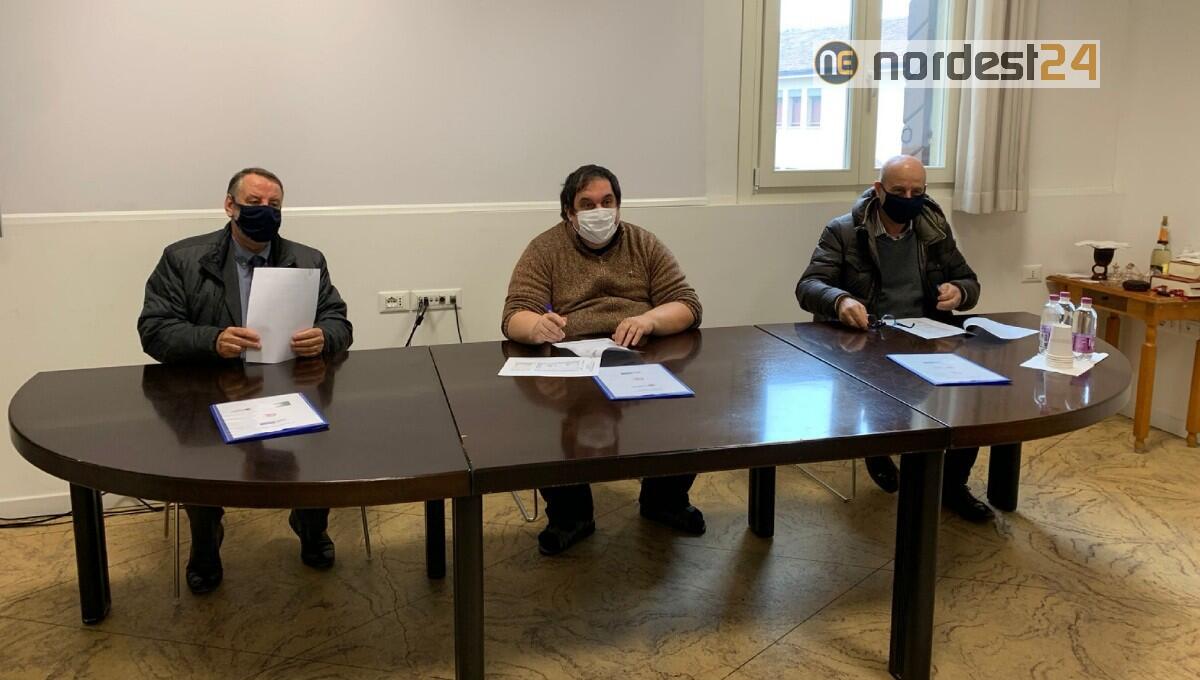 Bcc Pordenonese e Monsile dona beni alimentari alla Caritas Tarvisina - 