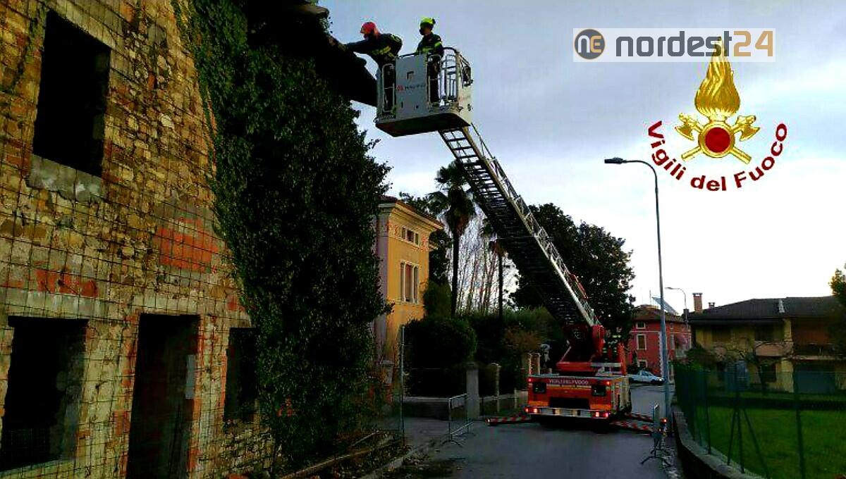 Dissesti statici a Morsano e a Fanna: interventi dei pompieri - 