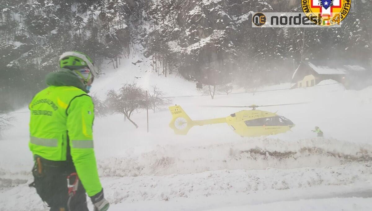 Si bloccano in un canale: recuperati 2 scialpinisti del pordenonese nelle Alpi Giulie - 
