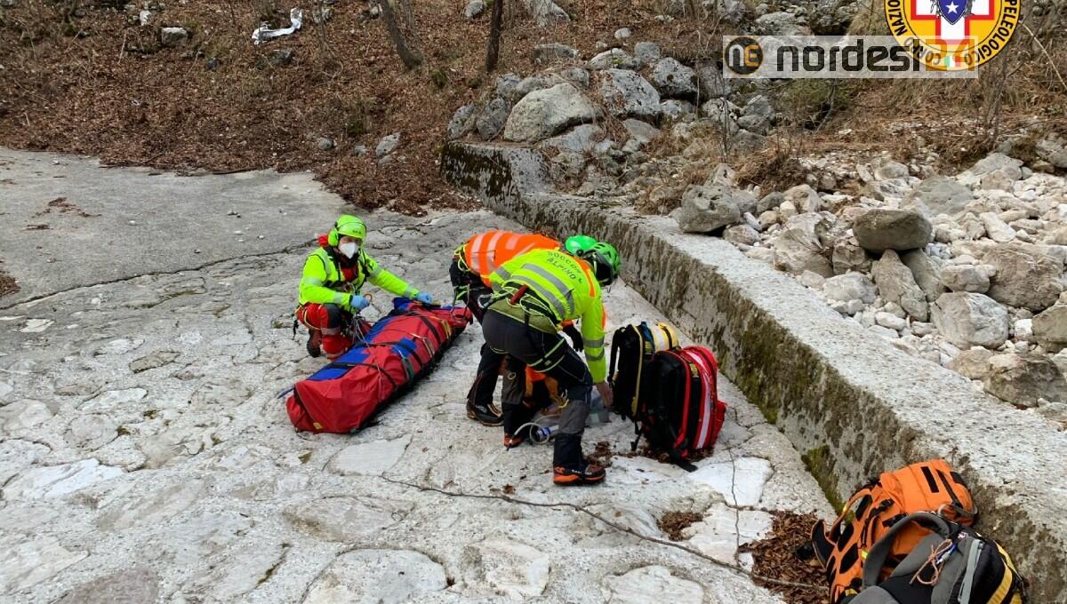 Sopravvive a sette notti all'addiaccio: salvato 33enne triestino - 