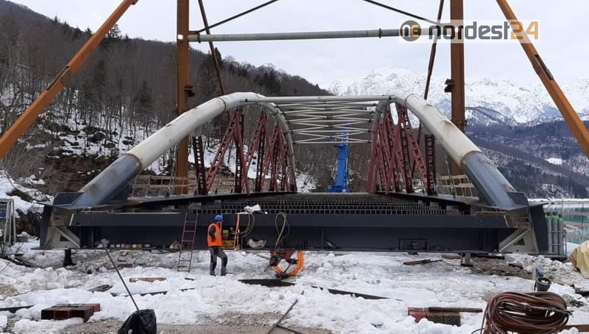 Varo del ponte di Barcis, fase finale dei lavori - 