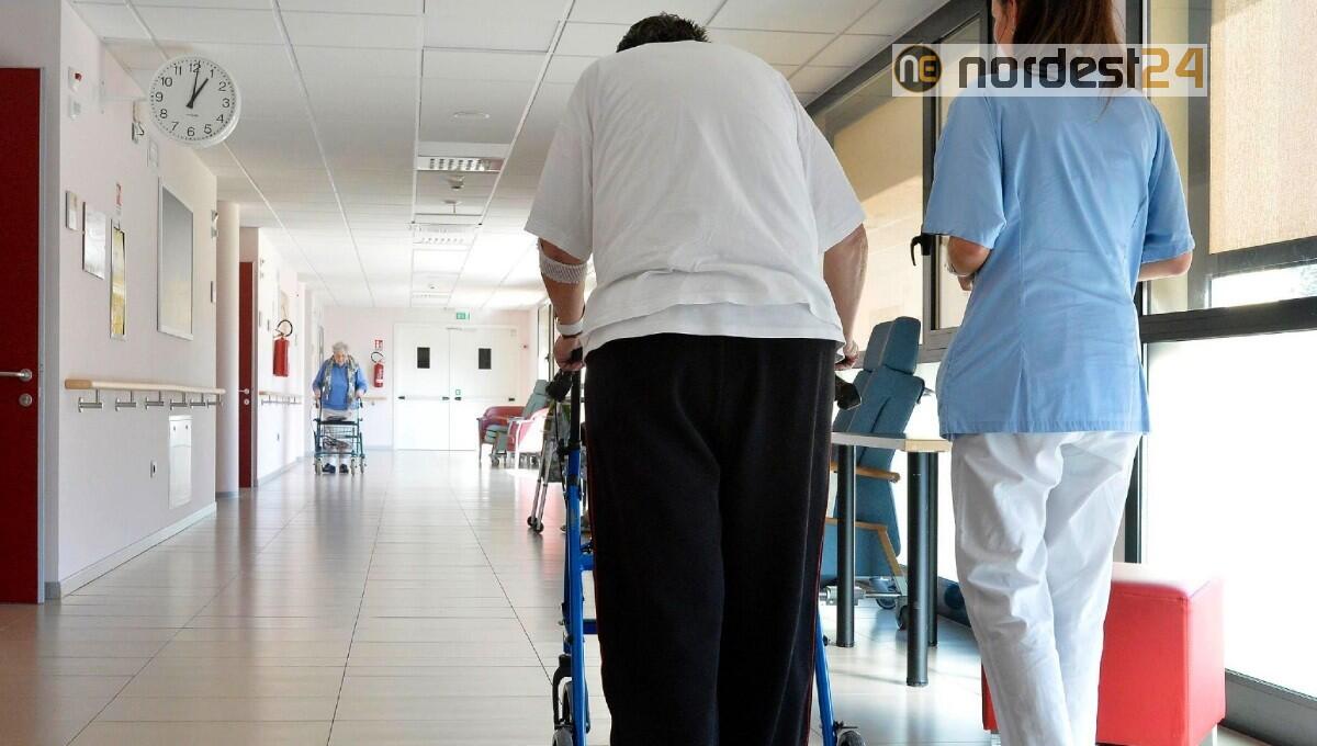 Ingresso in casa di riposo solo se vaccinati, "perplessità e scompiglio" - 