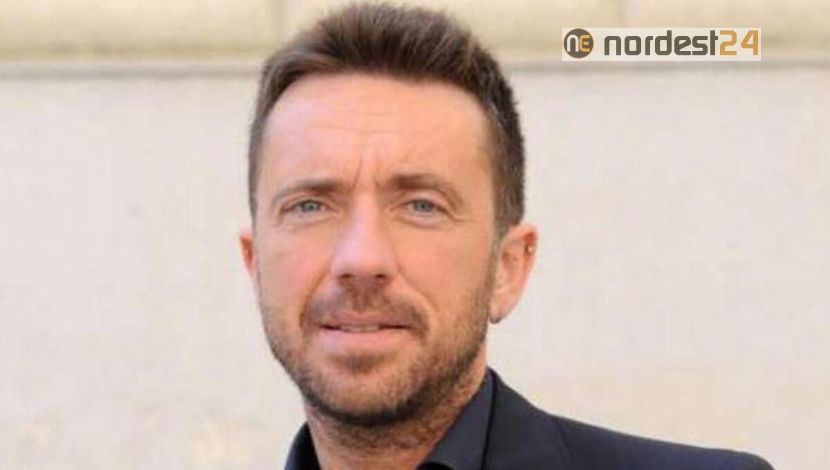 Aperto un fascicolo sulla vaccinazione del giornalista Scanzi - 