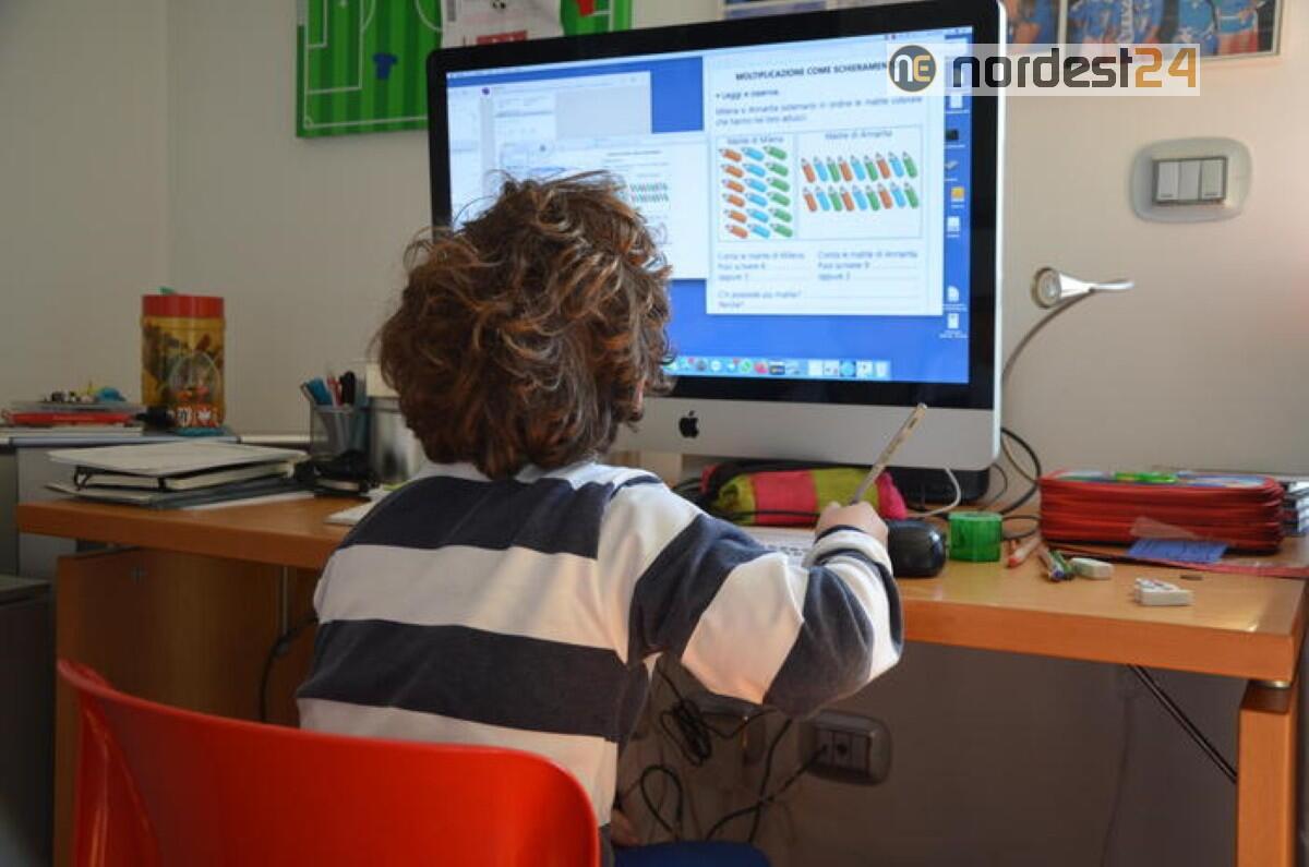 Ordine degli Psicologi Fvg: appello ai genitori dei figli in dad - 