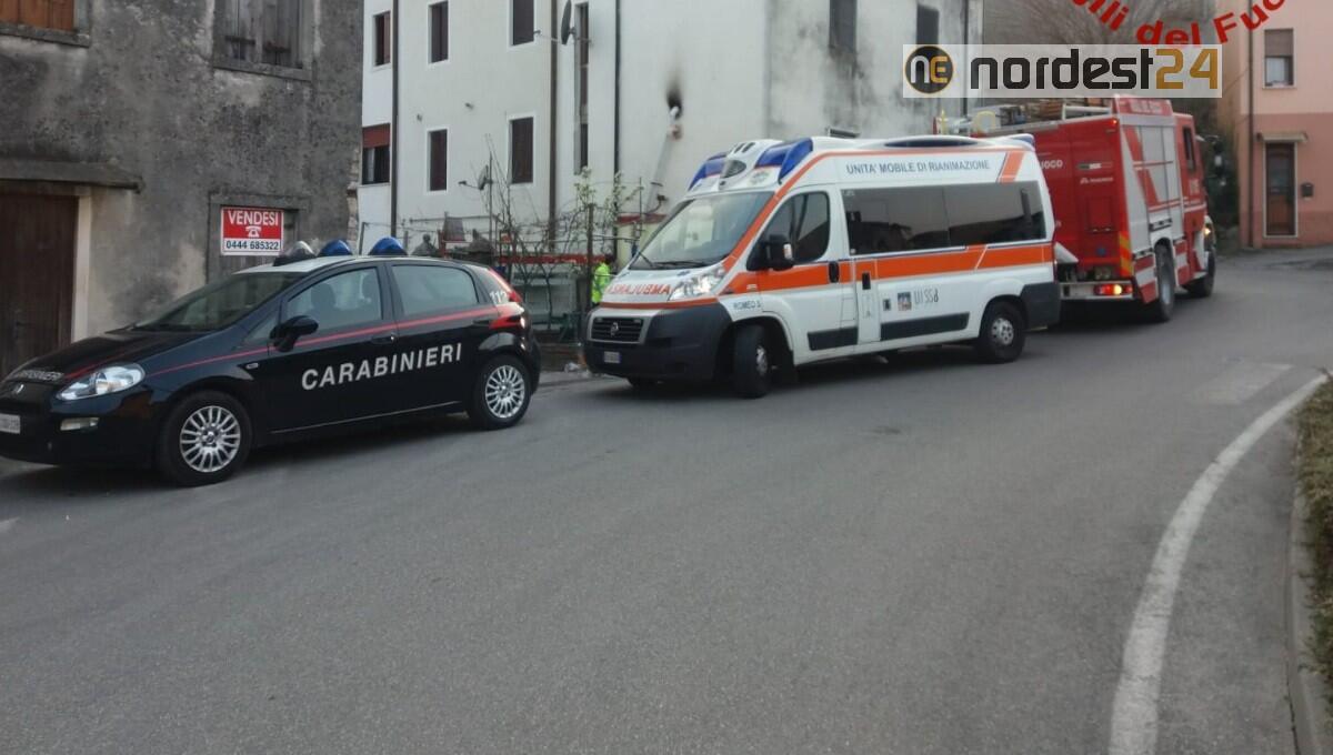 Accende un braciere per scaldarsi, 60enne muore per il monossido - 