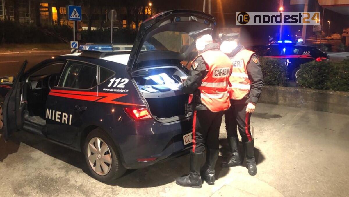 Guida zigzagando a fari spenti senza patente: denunciato 39enne cubano - 