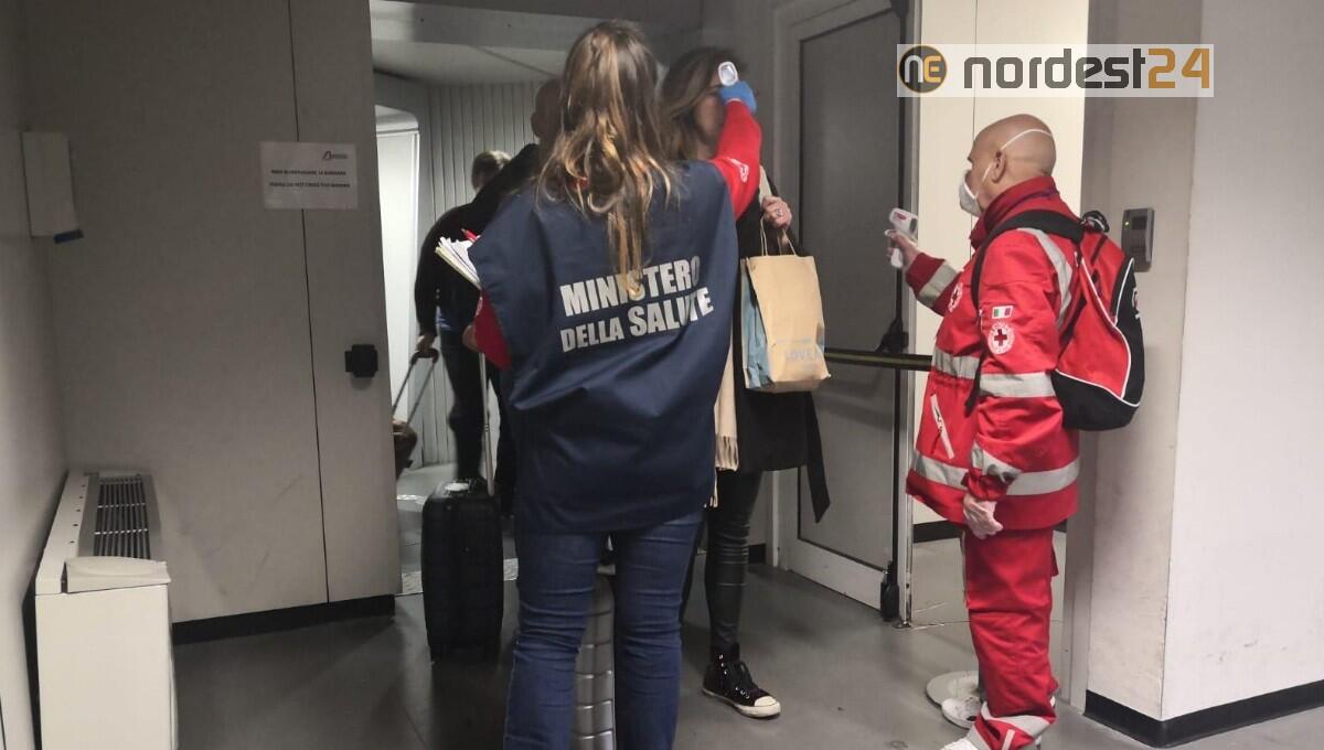 Riccardi, "rilevati due casi di variante. Allerta arrivi in Fvg" - 